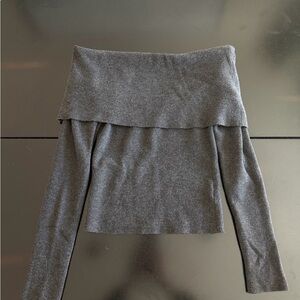 Wilfred Gray Off-the-Shoulder Sweater